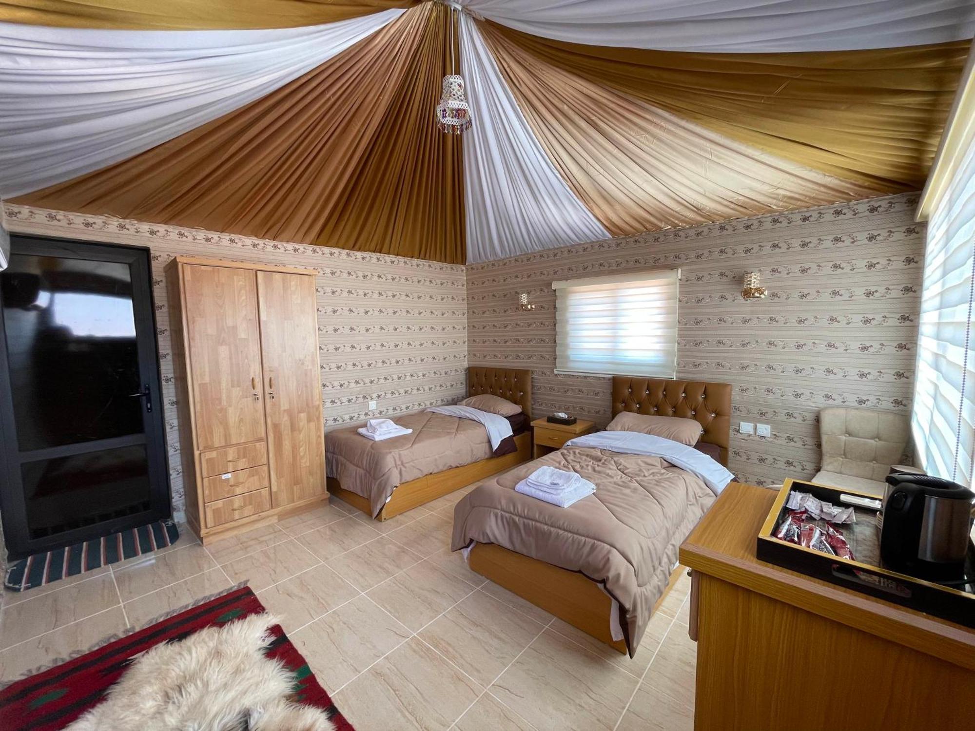 Desert Moon Camp Wadi Rum Luaran gambar